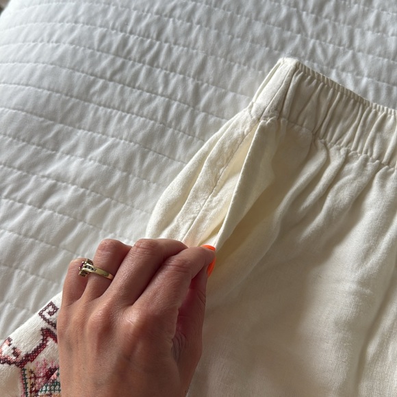 Abercrombie & Fitch Shorts - Picture 5 of 8